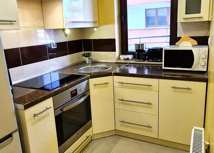 Modern Sandy Down Town, Aquapark, Free Parking *