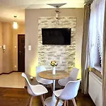 公寓 Modern Sandy Down Town, Aquapark, Free Parking *