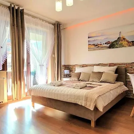 Modern Sandy Down Town, Aquapark, Free Parking Cracovie