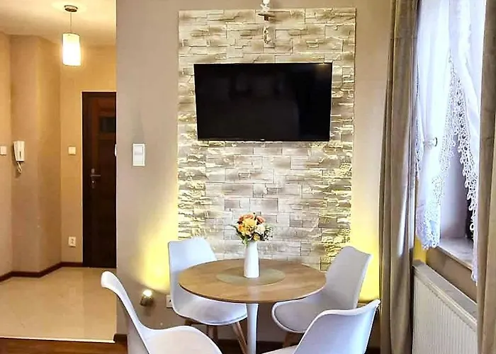 아파트 Modern Sandy Down Town, Aquapark, Free Parking *