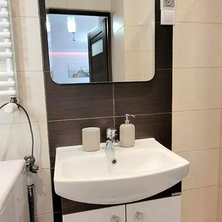 Apartment Modern Sandy Down Town, Aquapark, Free Parking Krakow